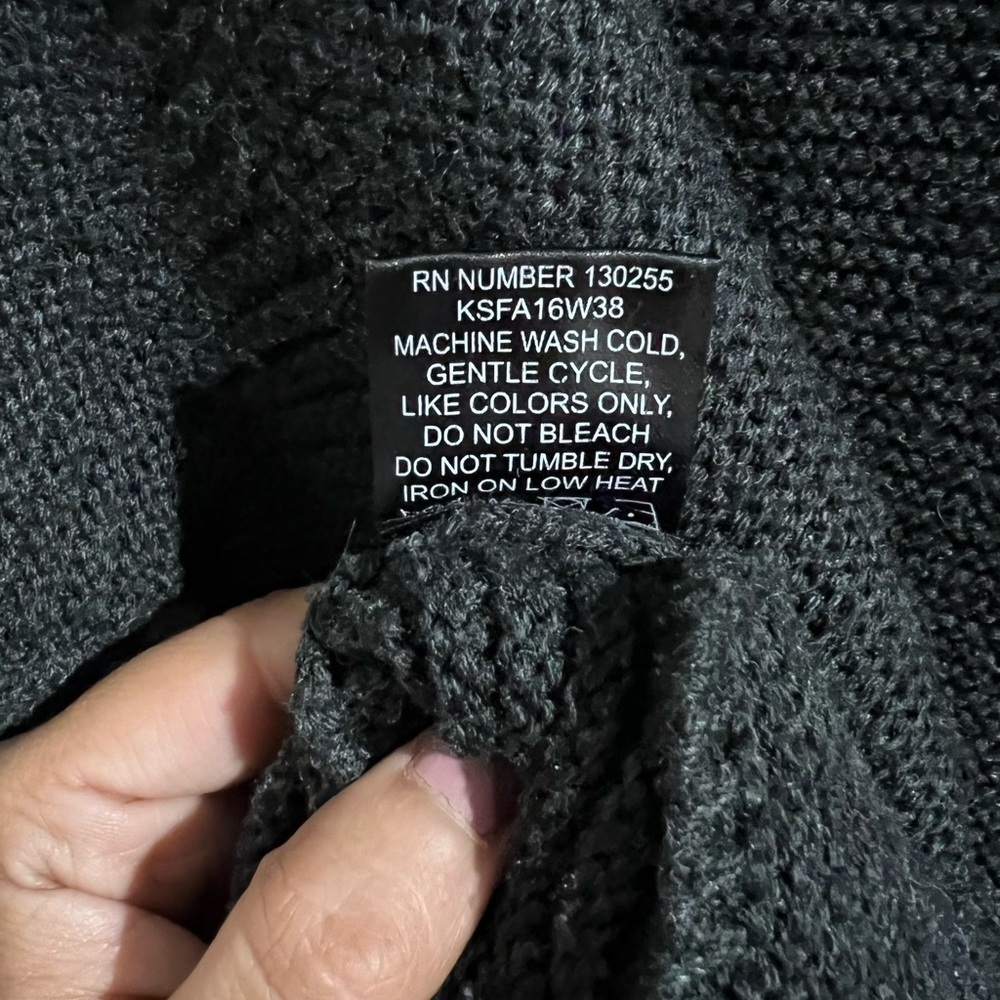 Mock neck grey sweater - Picture 3 of 4